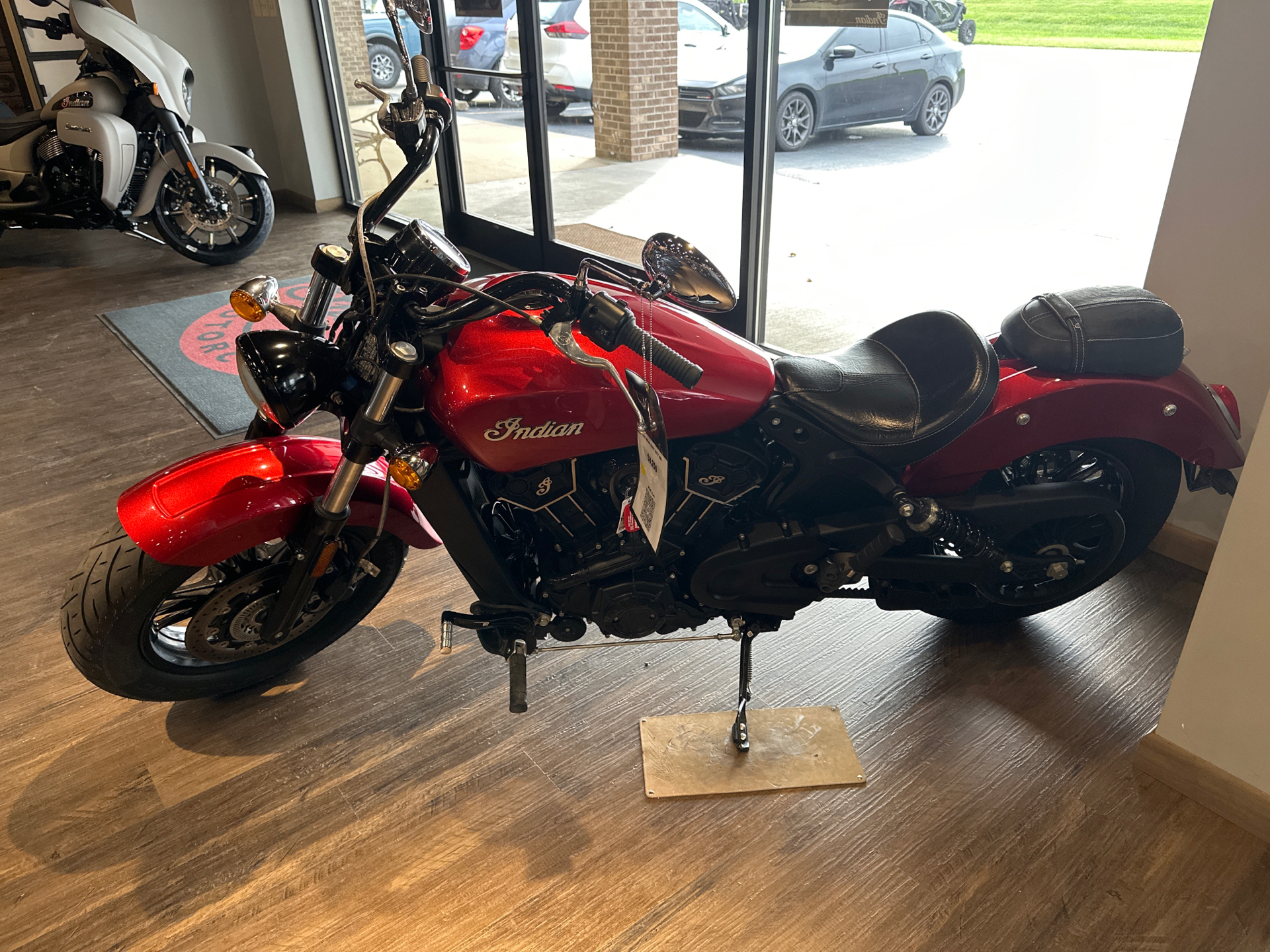 2021 Indian Motorcycle Scout® Sixty ABS in Hopkinsville, Kentucky - Photo 2