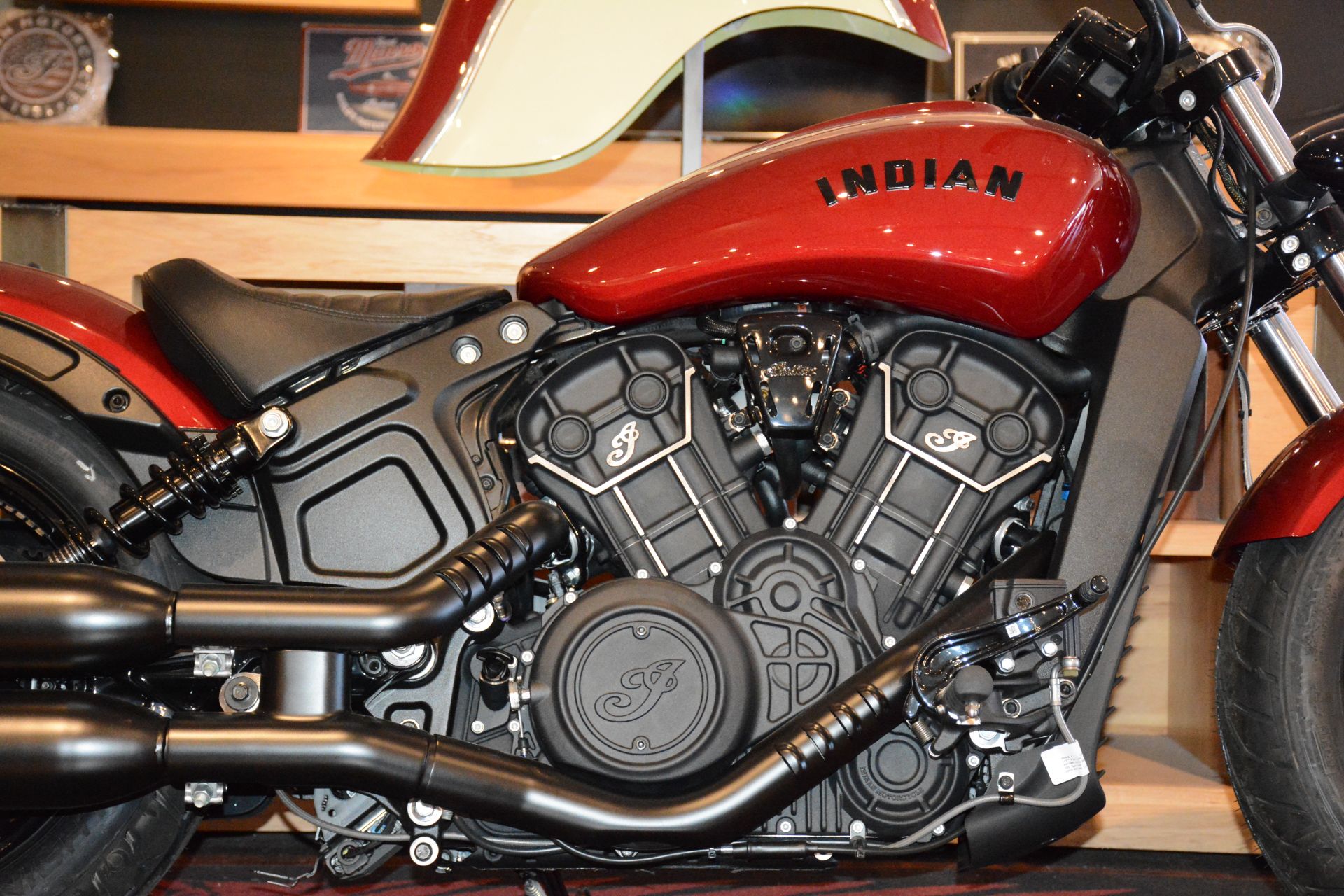 2023 Indian Motorcycle Scout® Bobber Sixty ABS in El Paso, Texas - Photo 2