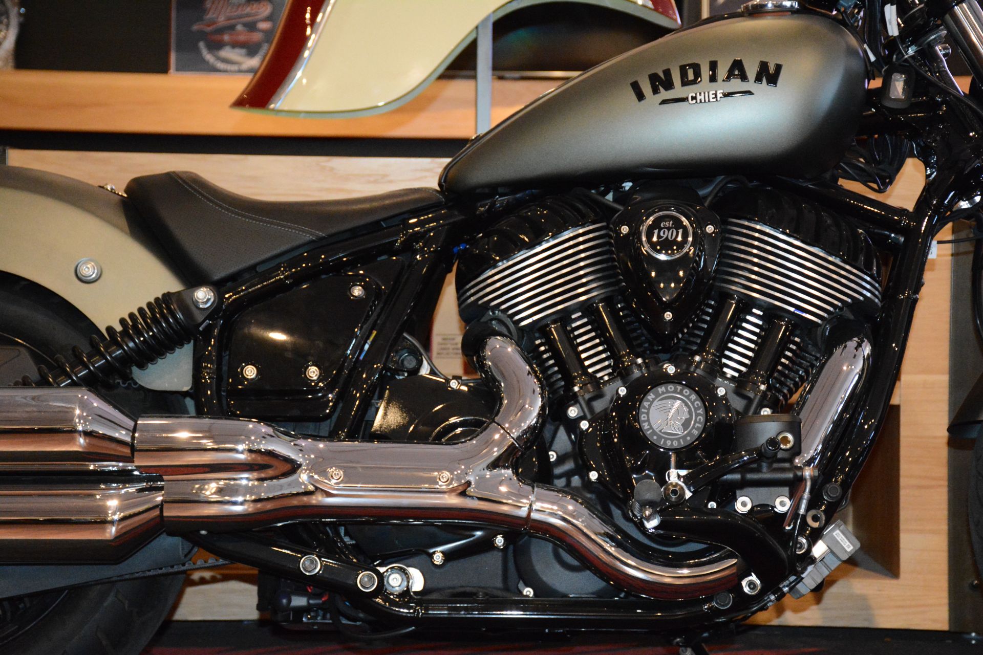 2022 Indian Motorcycle Chief Dark Horse® in El Paso, Texas - Photo 2