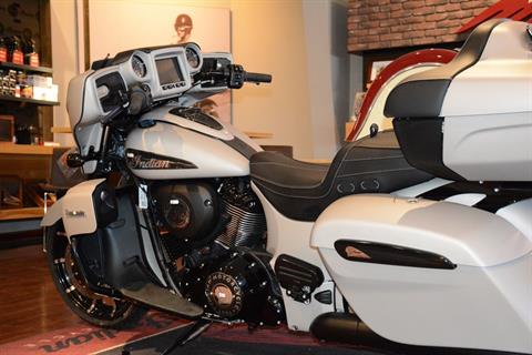 2023 Indian Motorcycle Roadmaster® Dark Horse® in El Paso, Texas - Photo 7