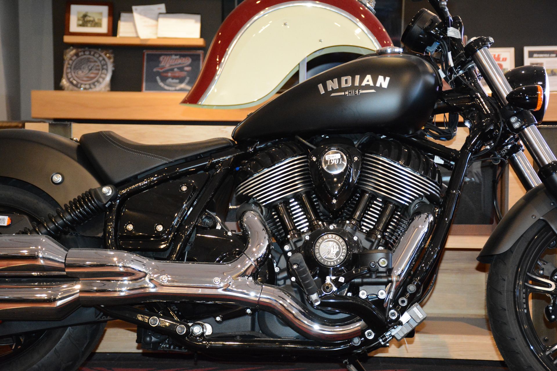2022 Indian Motorcycle Chief Dark Horse® in El Paso, Texas - Photo 2