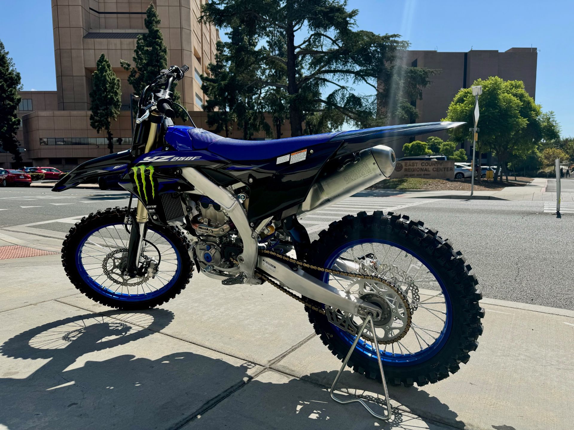 2025 Yamaha YZ250F Monster Energy Edition in EL Cajon, California - Photo 6