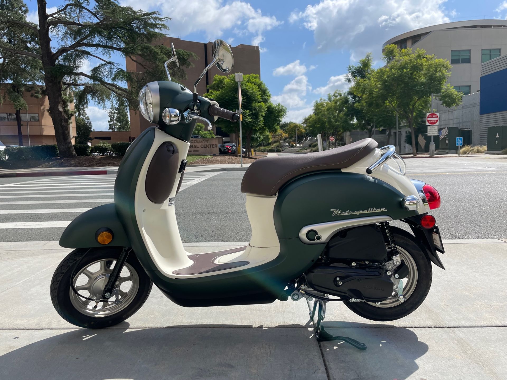 New 2024 Honda Metropolitan Scooters in EL Cajon CA N/A Matte