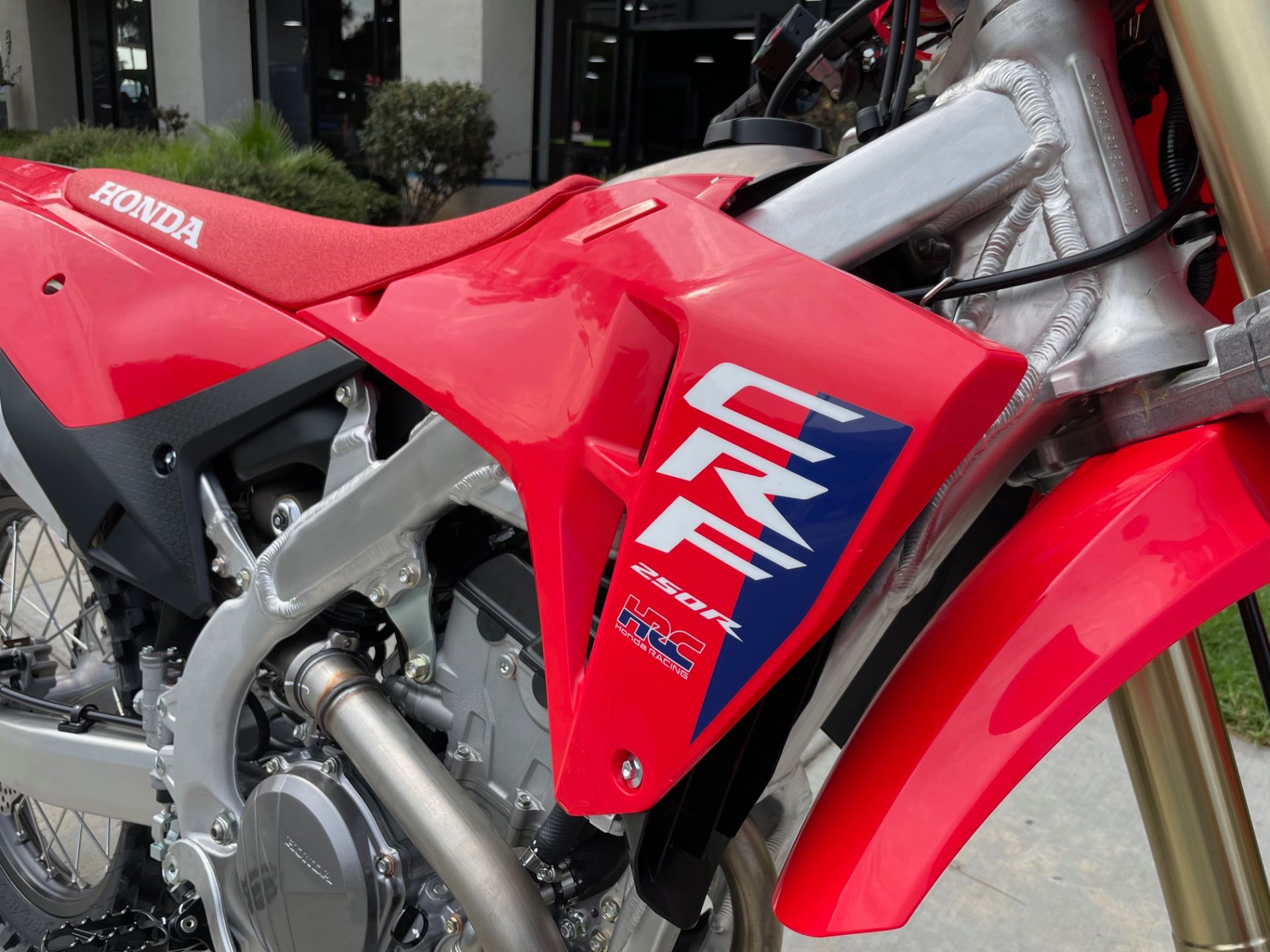 2025 Honda CRF250R in EL Cajon, California - Photo 9