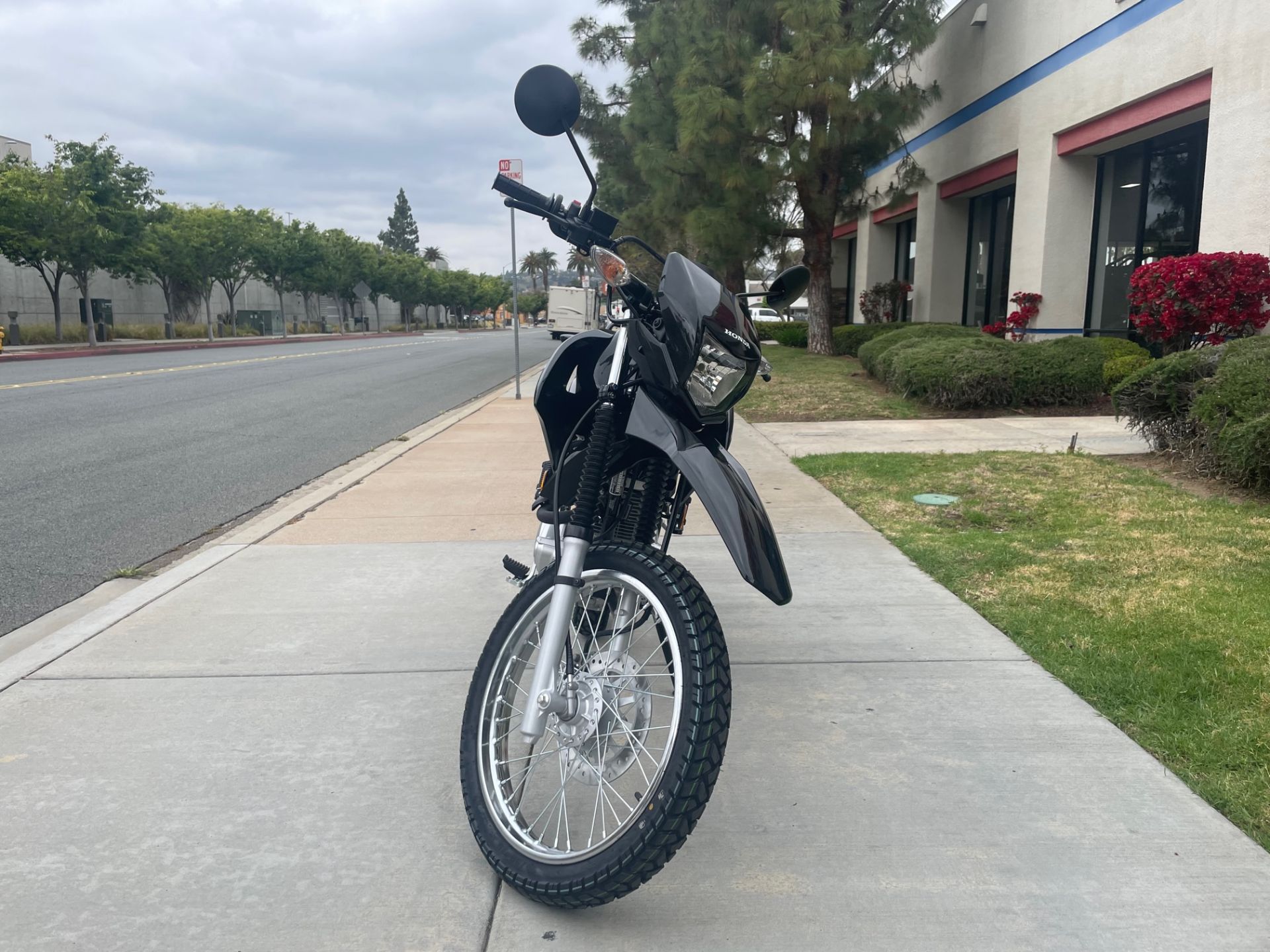 2023 Honda XR150L in EL Cajon, California - Photo 3