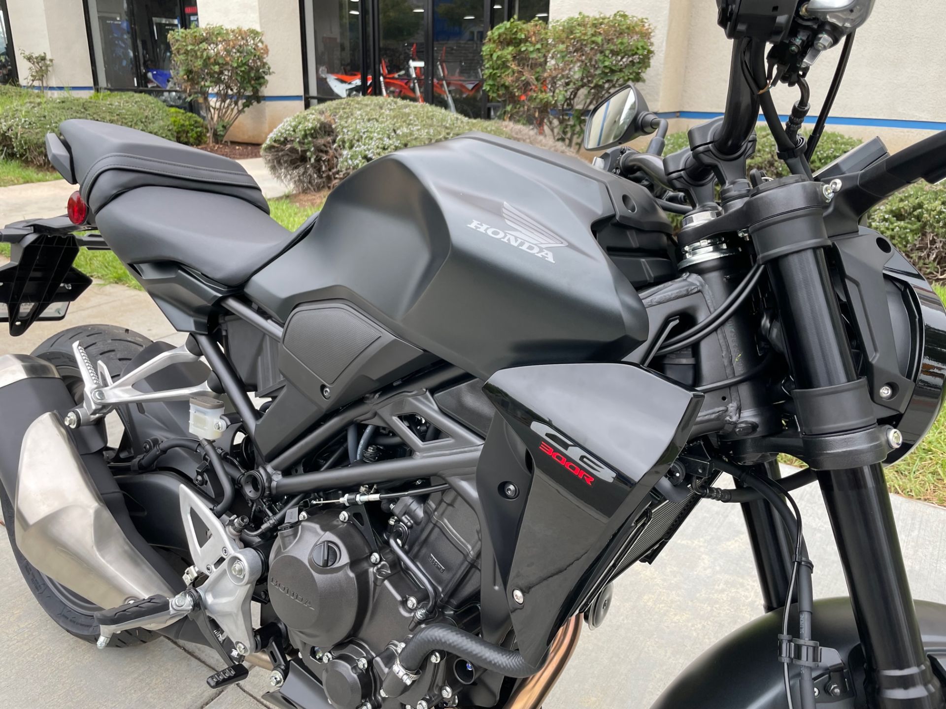 2024 Honda CB300R ABS in EL Cajon, California - Photo 9