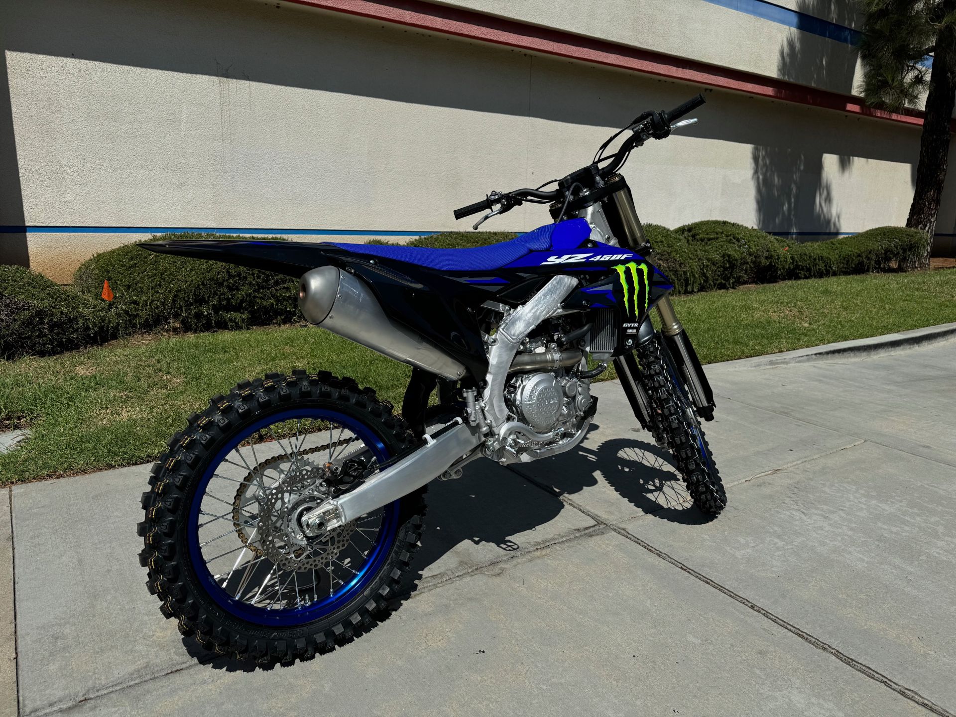 2025 Yamaha YZ450F Monster Energy Edition in EL Cajon, California - Photo 7