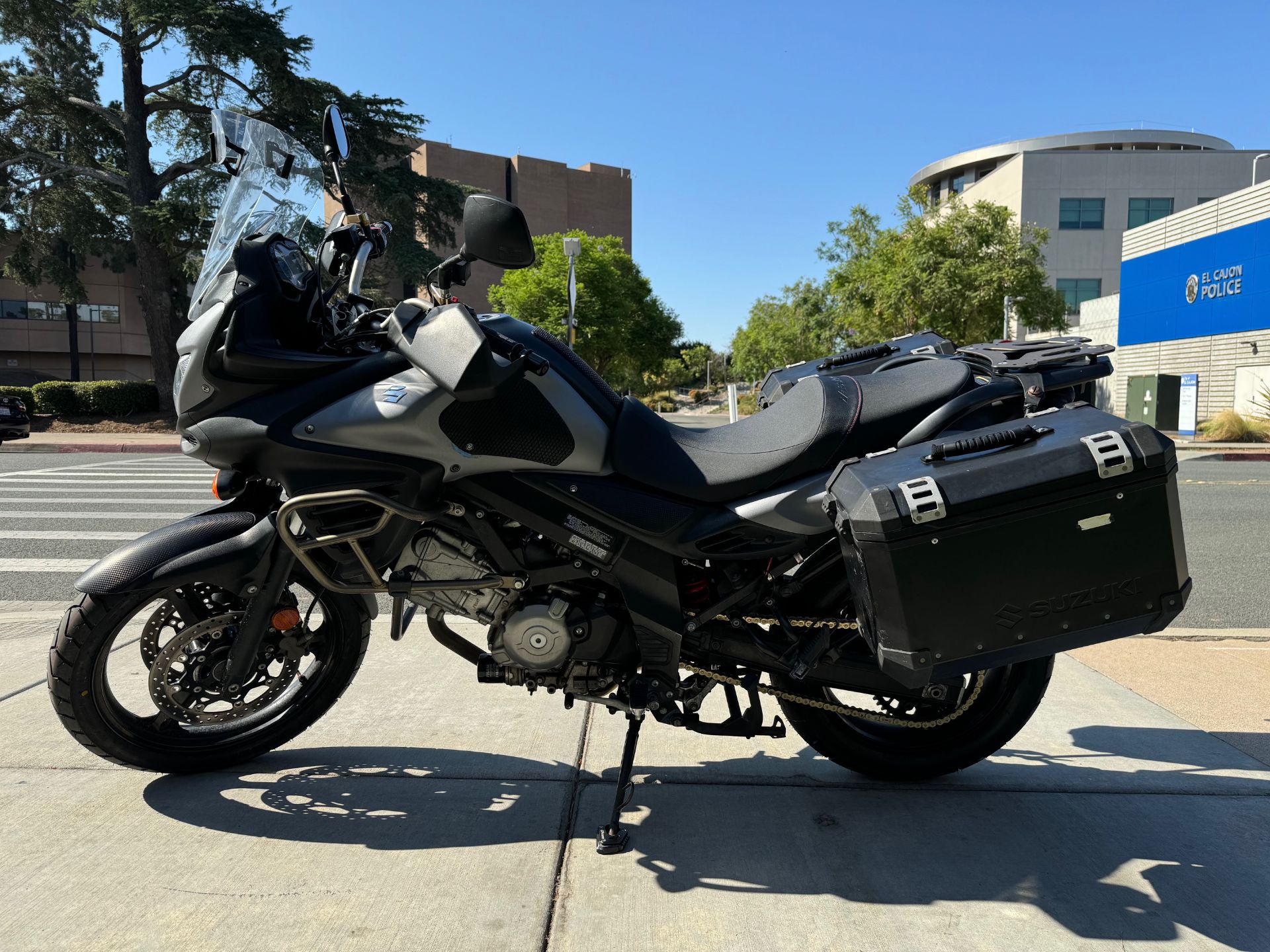 2015 Suzuki V-Strom 650 ABS Adventure in EL Cajon, California - Photo 5