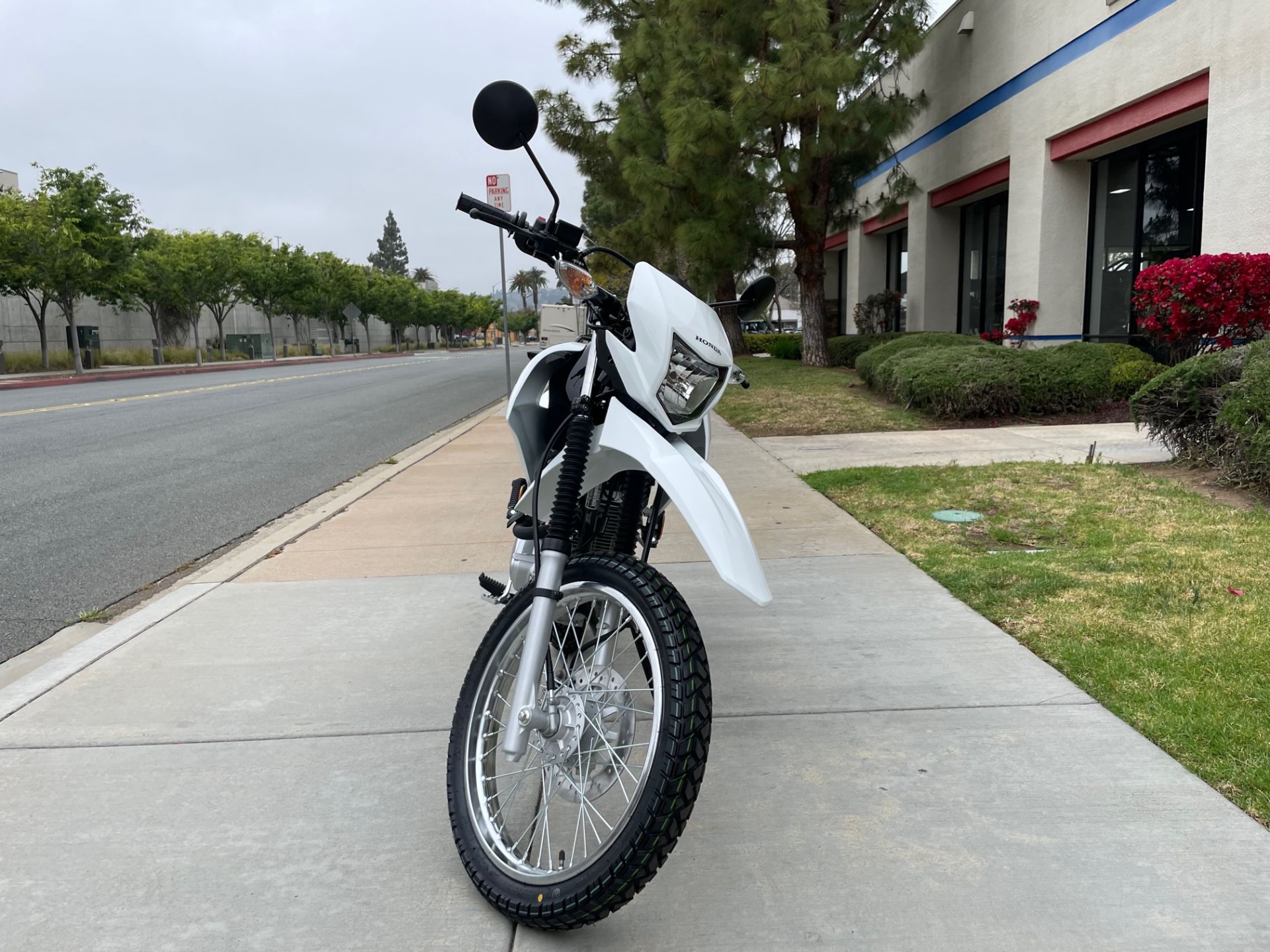 2024 Honda XR150L in EL Cajon, California - Photo 3
