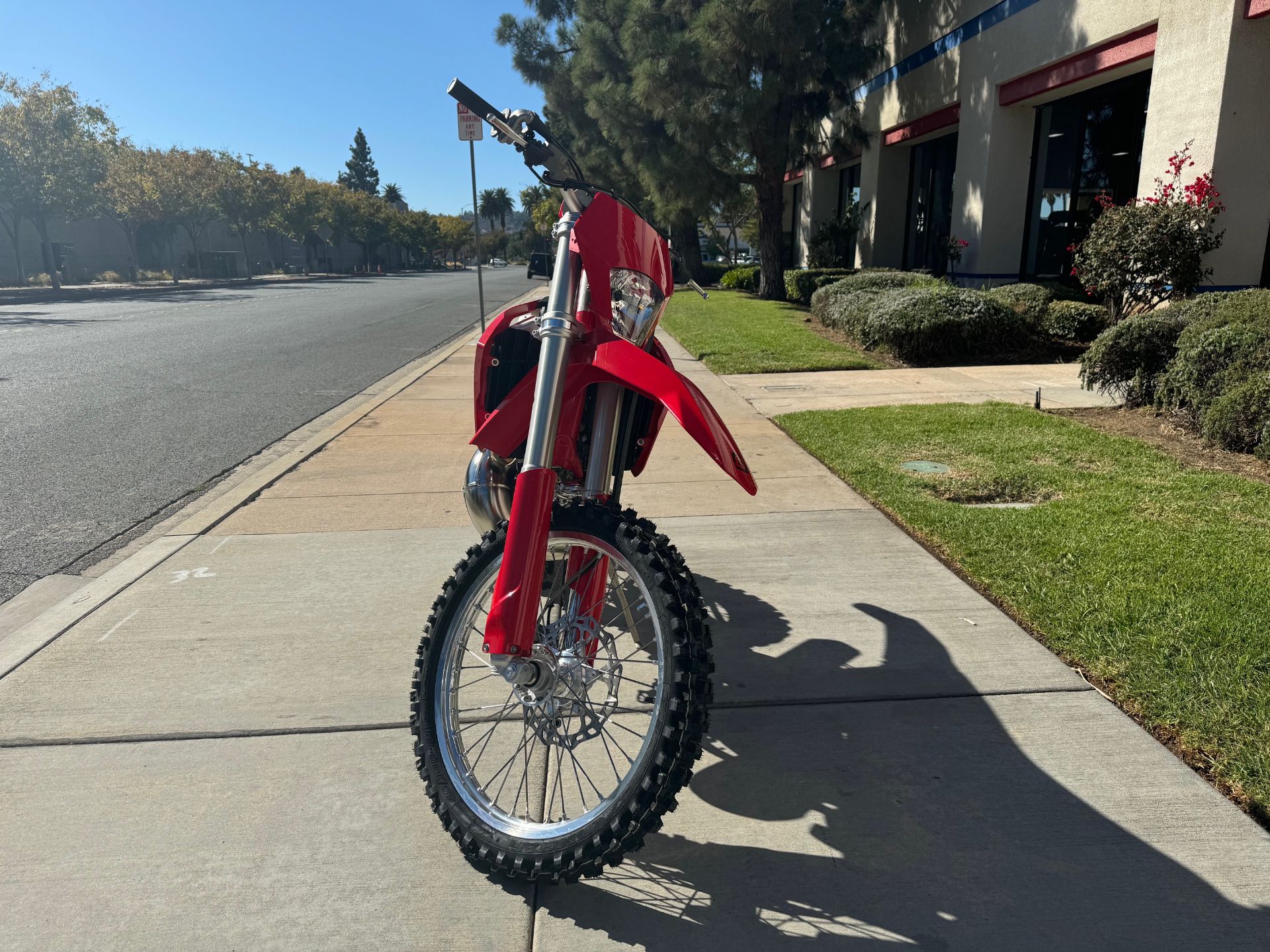 2025 GASGAS EC 300 in EL Cajon, California - Photo 3