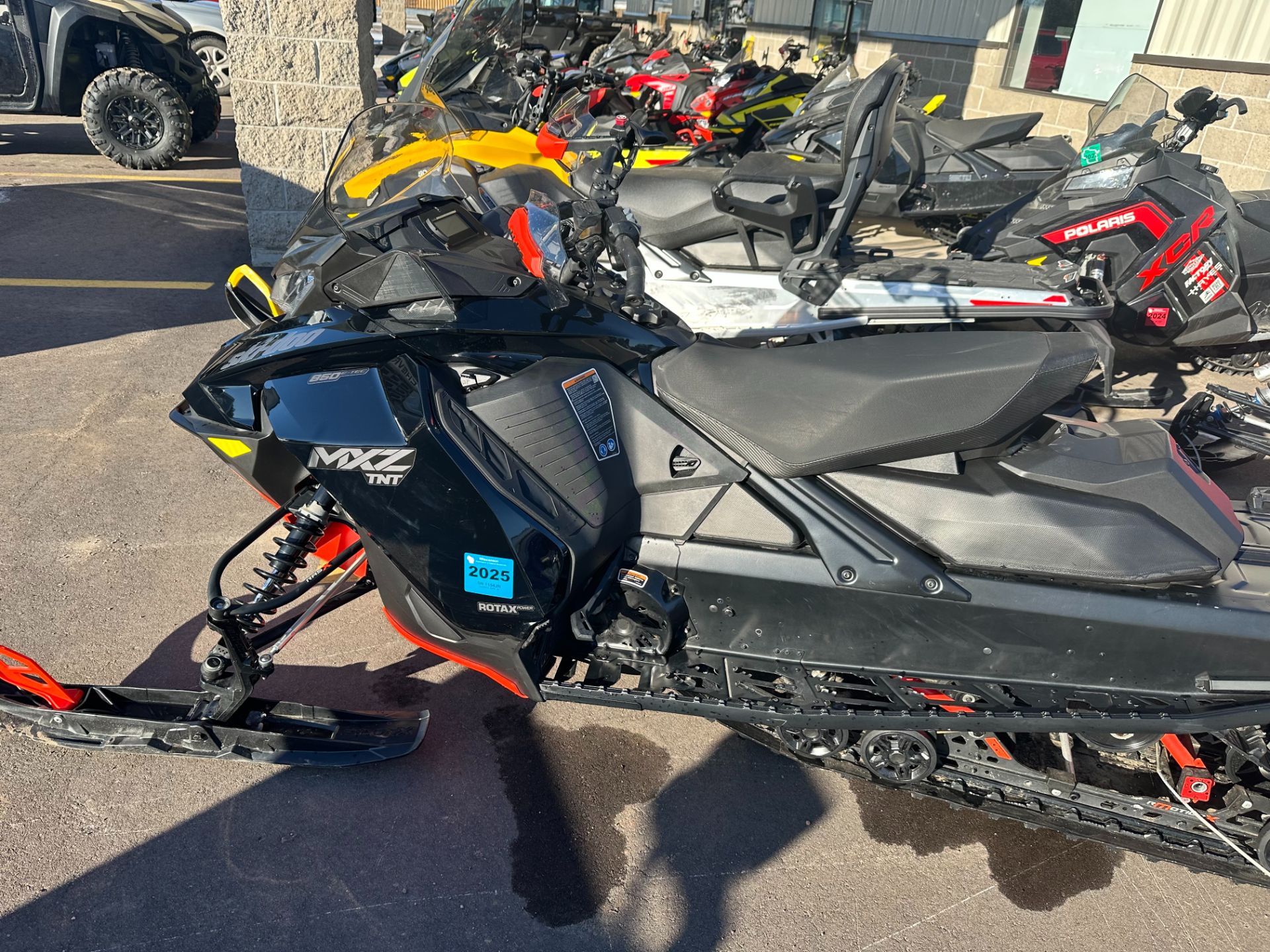 2022 Ski-Doo MXZ TNT 850 E-TEC ES Ice Ripper XT 1.25 in Antigo, Wisconsin - Photo 2