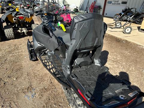 2023 Ski-Doo Renegade Enduro 600R E-TEC ES Ice Ripper XT 1.25 w/ 7.8 in. LCD Display in Antigo, Wisconsin - Photo 3