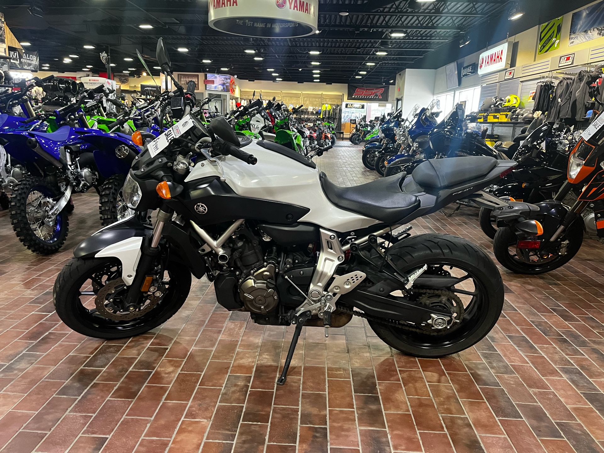 2015 Yamaha FZ-07 in Traverse City, Michigan - Photo 1