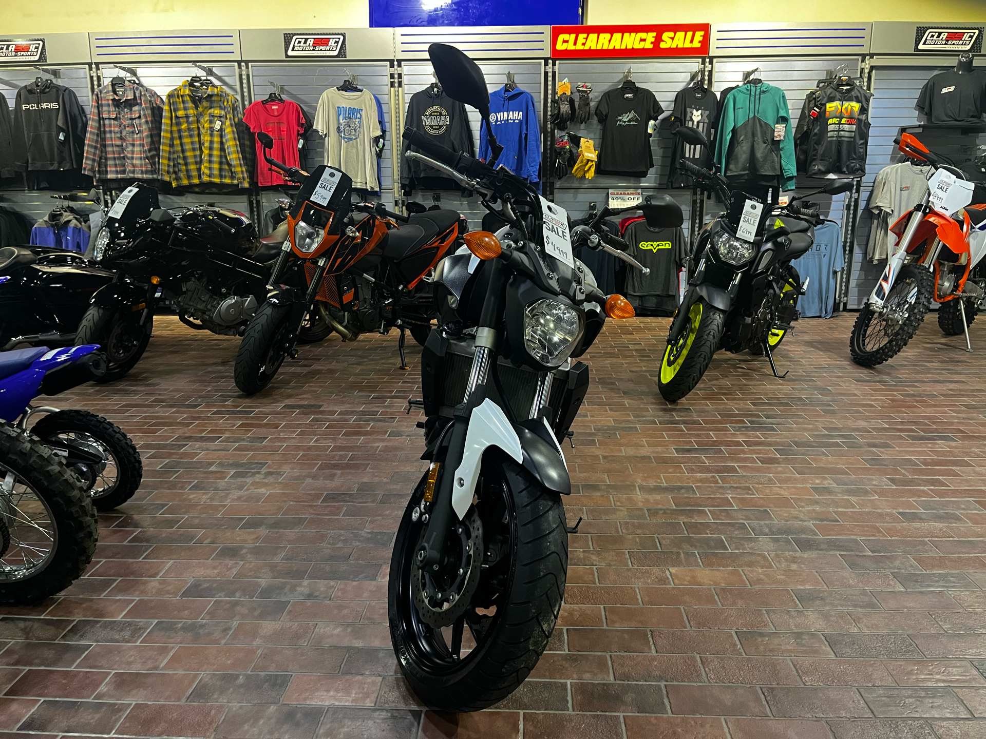 2015 Yamaha FZ-07 in Traverse City, Michigan - Photo 3