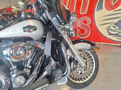 2010 Harley-Davidson Ultra Classic® Electra Glide® in Cicero, New York - Photo 9