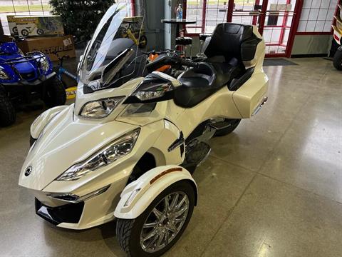 2014 Can-Am SPYDER RT LIMITED in Columbus, Ohio - Photo 3