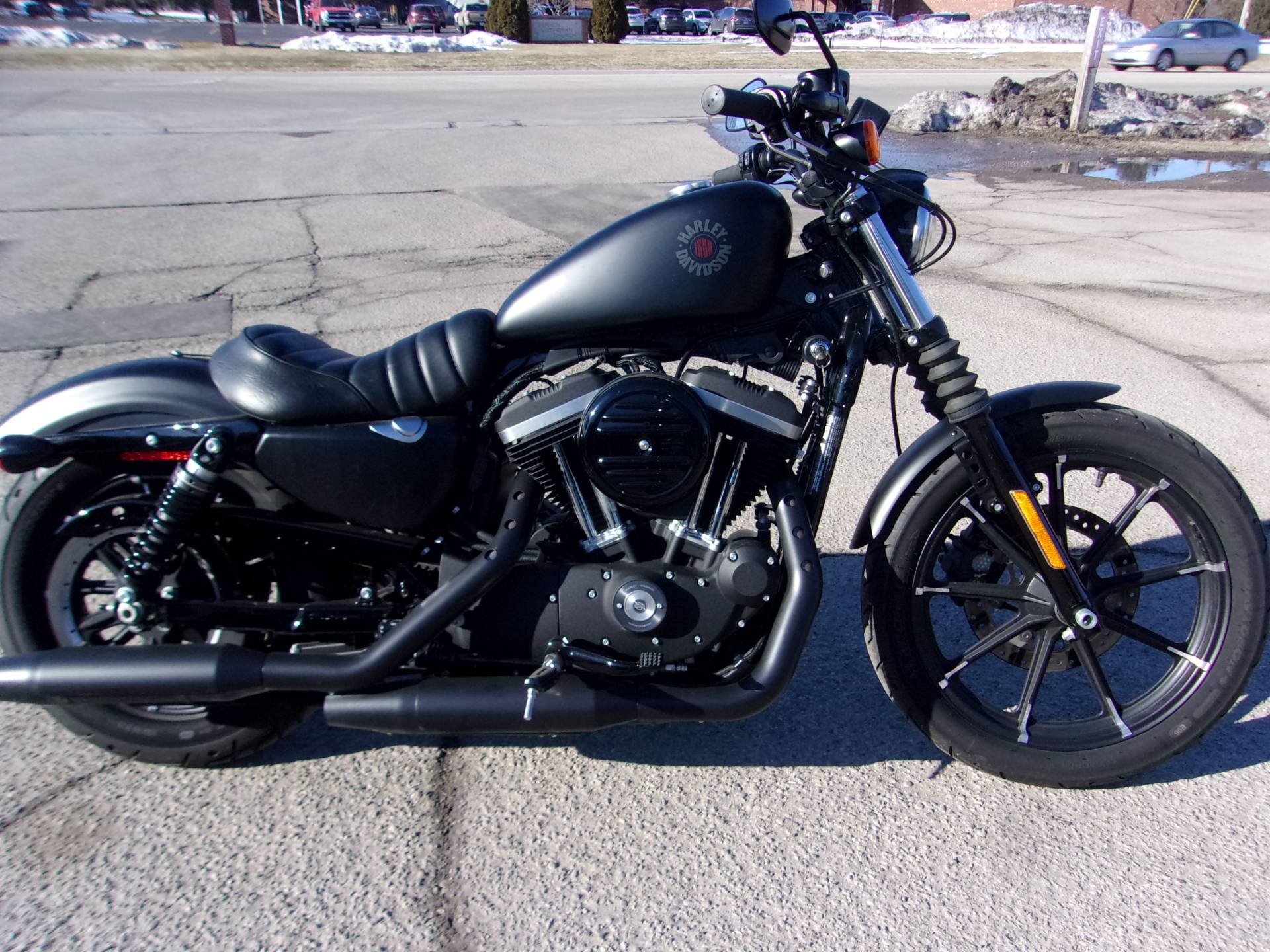 2019 Harley-Davidson Iron 883™ in Mukwonago, Wisconsin - Photo 1