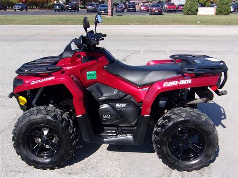 2019 Can-Am Outlander XT 570 in Mukwonago, Wisconsin - Photo 4