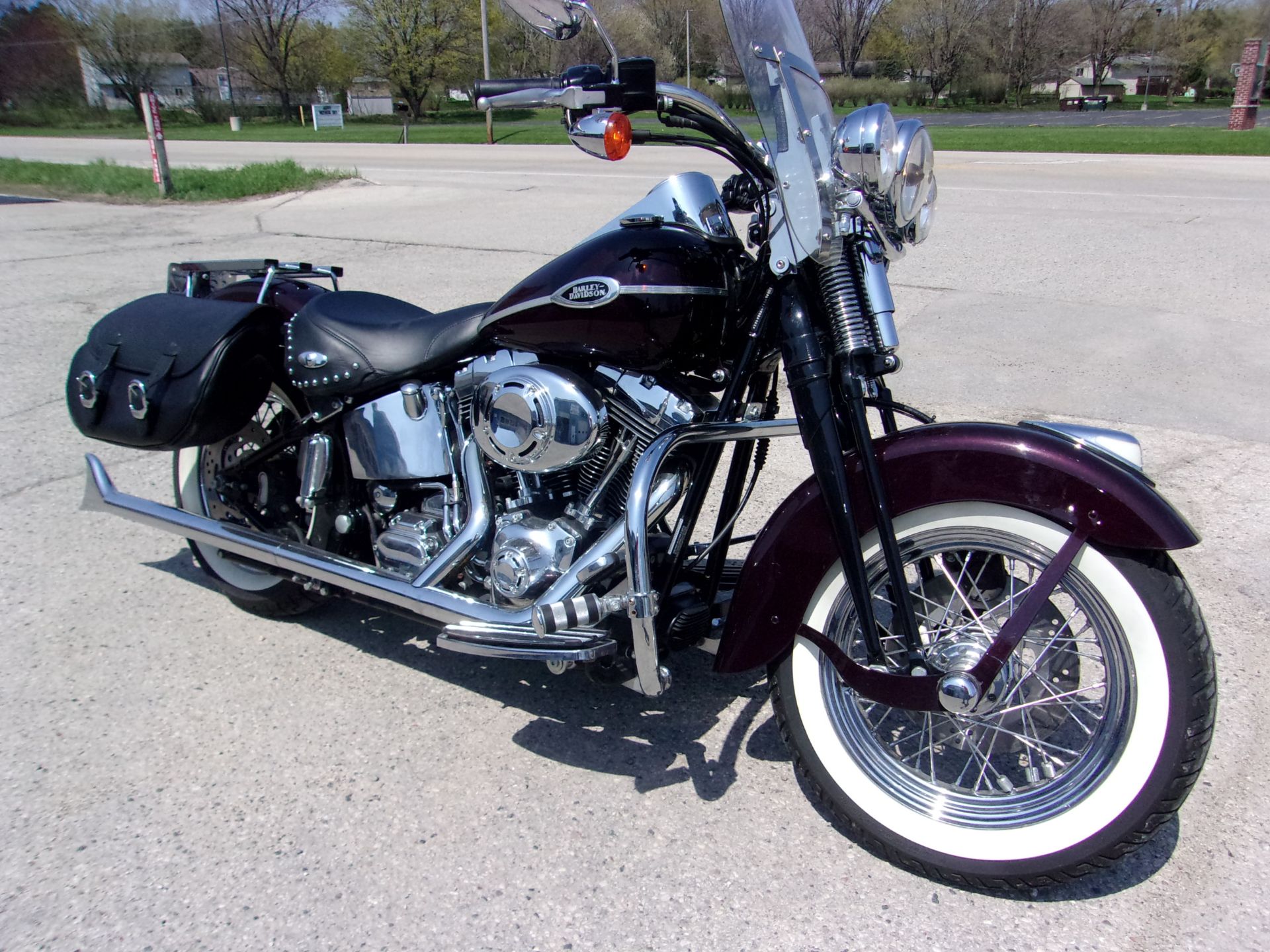 2005 Harley-Davidson FLSTSC/FLSTSCI Softail® Springer® Classic in Mukwonago, Wisconsin - Photo 2