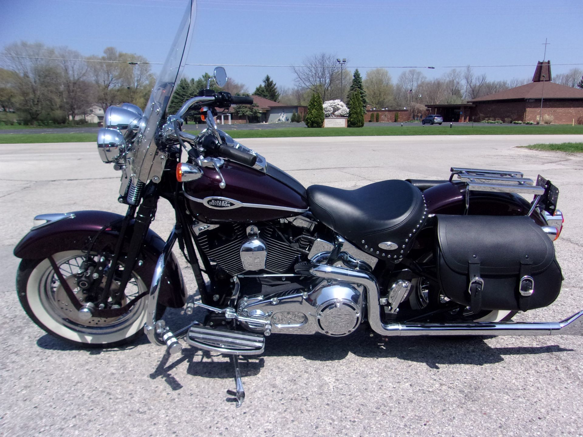 2005 Harley-Davidson FLSTSC/FLSTSCI Softail® Springer® Classic in Mukwonago, Wisconsin - Photo 6