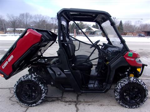 2016 Can-Am Defender XT HD10 in Mukwonago, Wisconsin - Photo 3