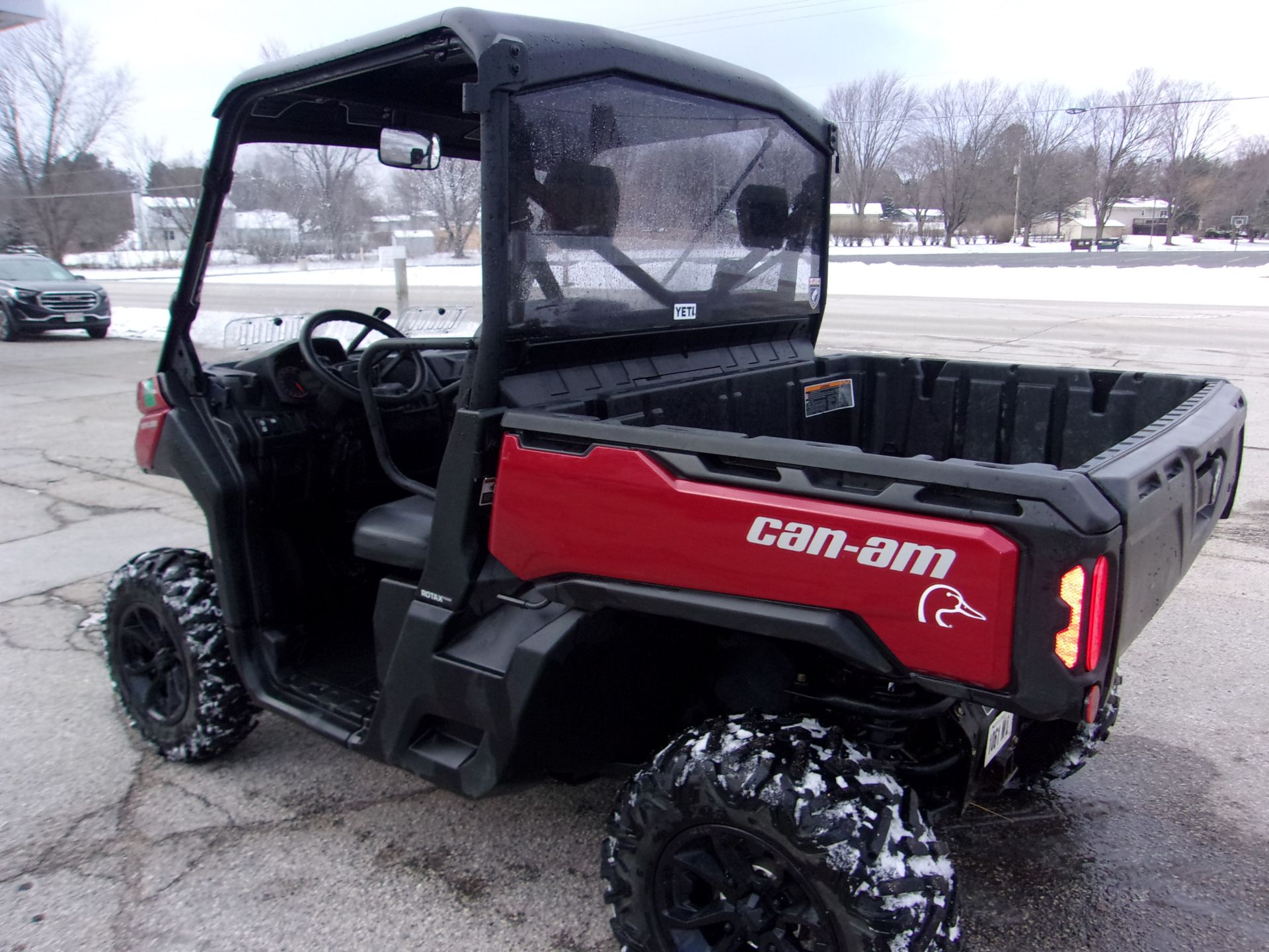 2016 Can-Am Defender XT HD10 in Mukwonago, Wisconsin - Photo 5