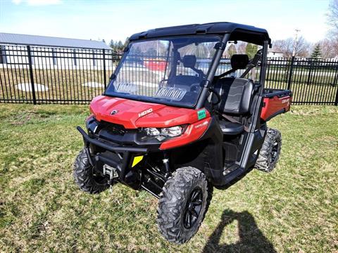 2016 Can-Am Defender XT HD10 in Mukwonago, Wisconsin - Photo 2