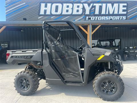 2024 Polaris Ranger 1000 Premium in Clinton, Missouri - Photo 1