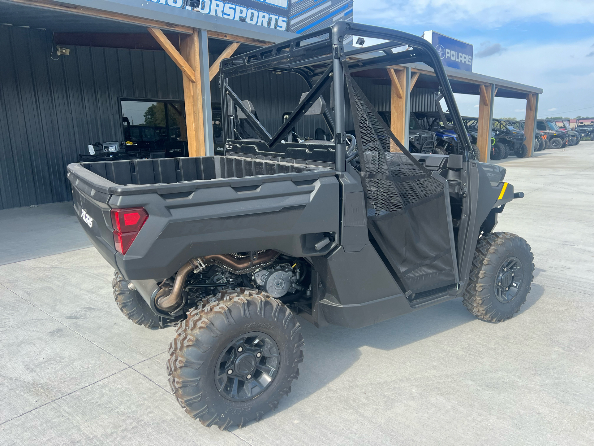 2024 Polaris Ranger 1000 Premium in Clinton, Missouri - Photo 3