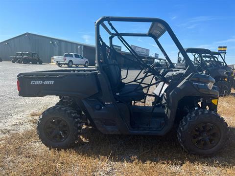 2023 Can-Am Defender DPS HD9 in Clinton, Missouri - Photo 6