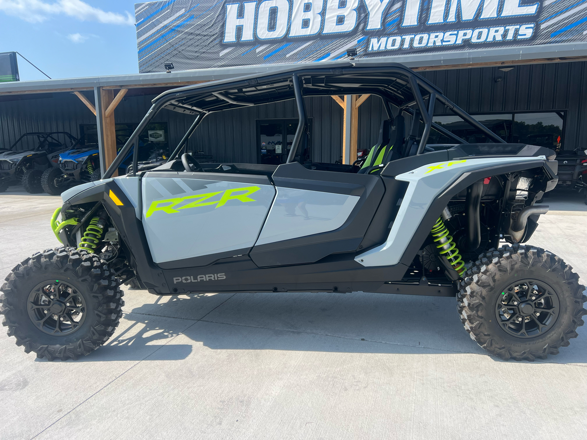 2025 Polaris RZR XP 4 1000 Ultimate in Clinton, Missouri - Photo 2