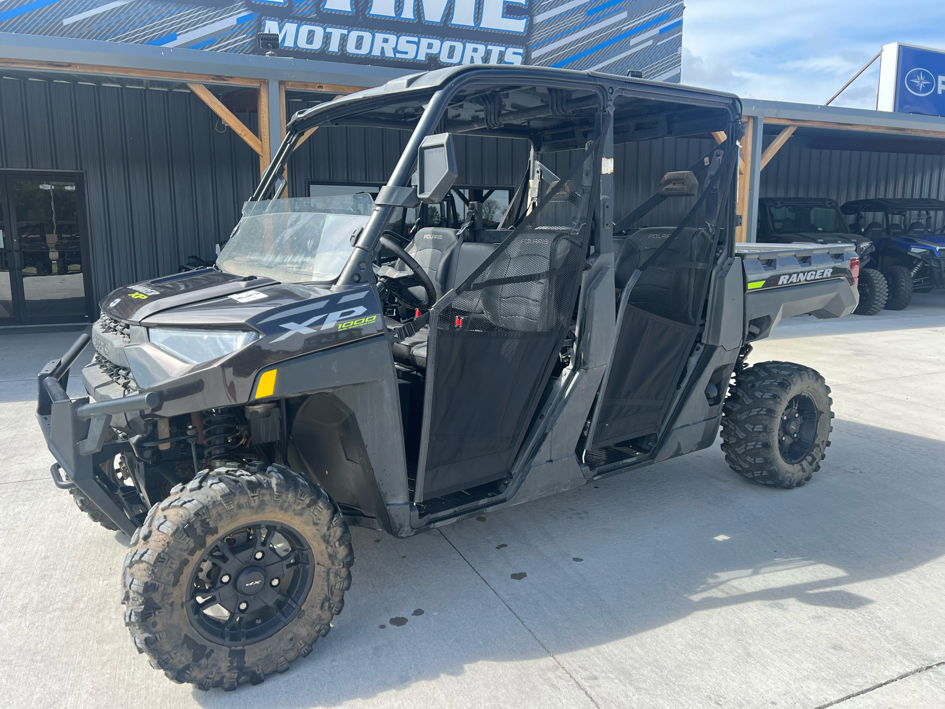 2023 Polaris Ranger Crew XP 1000 Premium in Clinton, Missouri - Photo 2