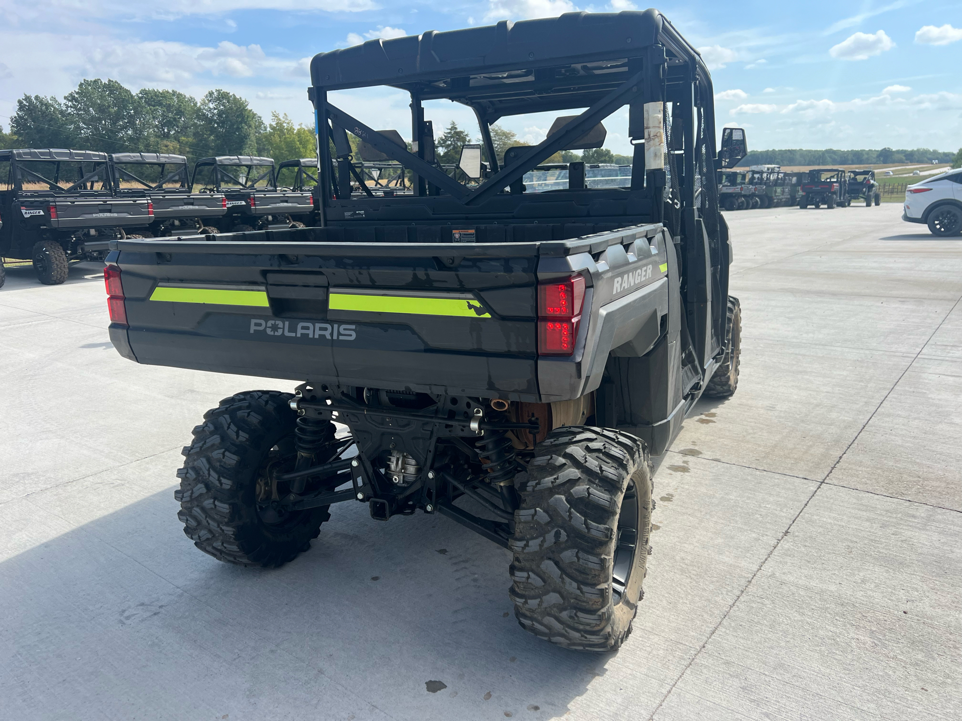 2023 Polaris Ranger Crew XP 1000 Premium in Clinton, Missouri - Photo 9