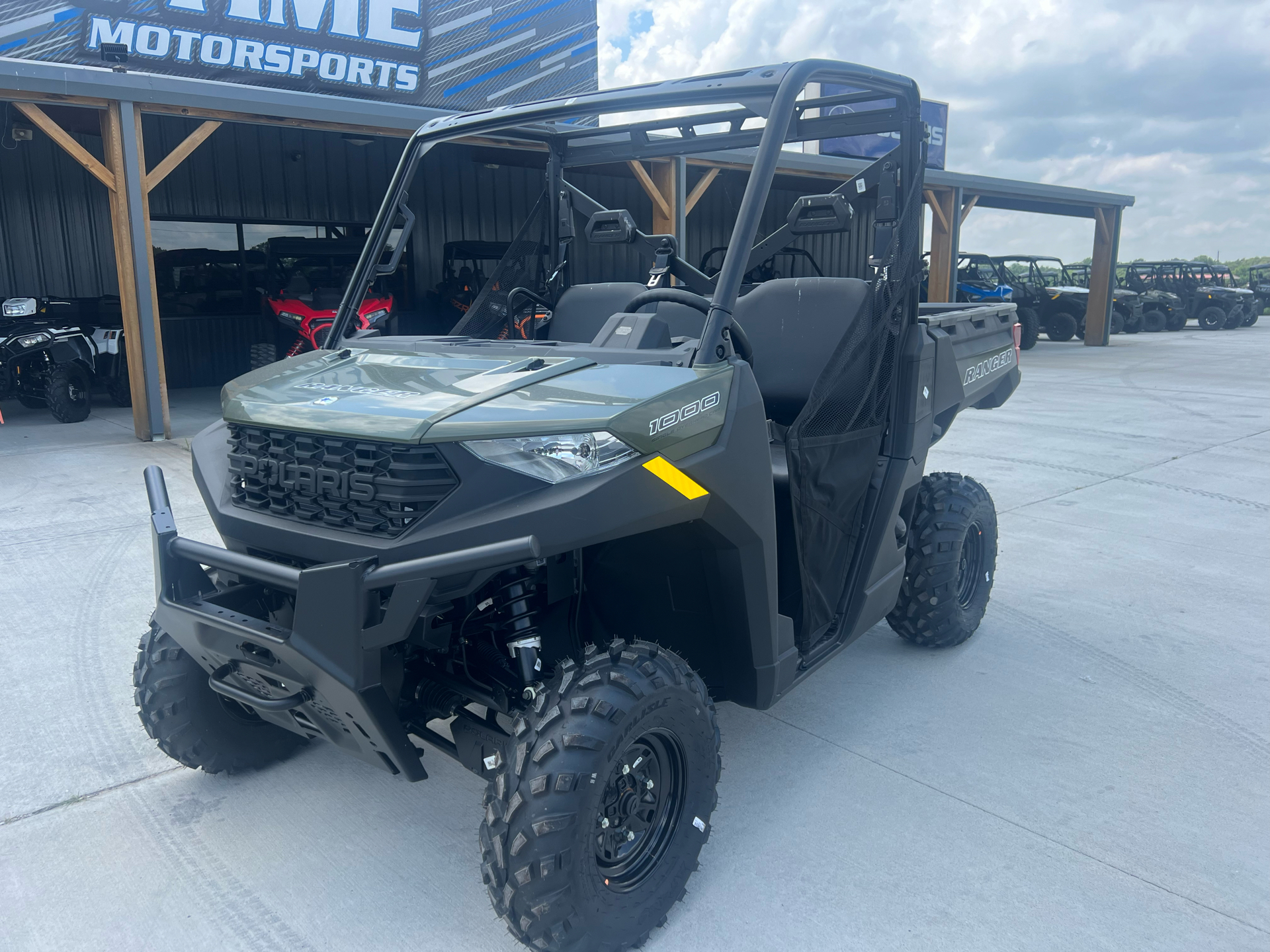 2025 Polaris Ranger 1000 EPS in Clinton, Missouri - Photo 2