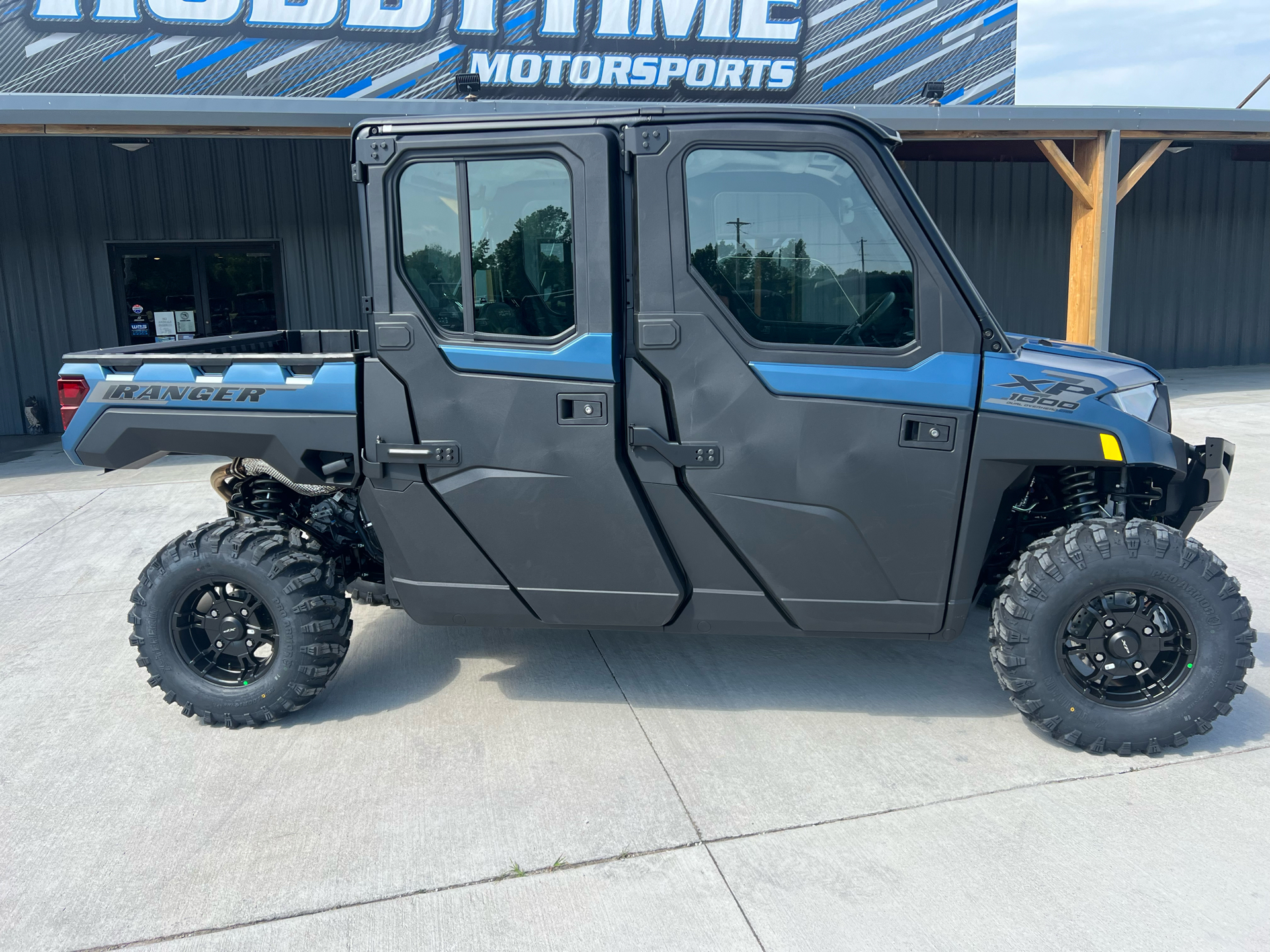 2025 Polaris Ranger Crew XP 1000 NorthStar Edition Premium in Clinton, Missouri - Photo 2