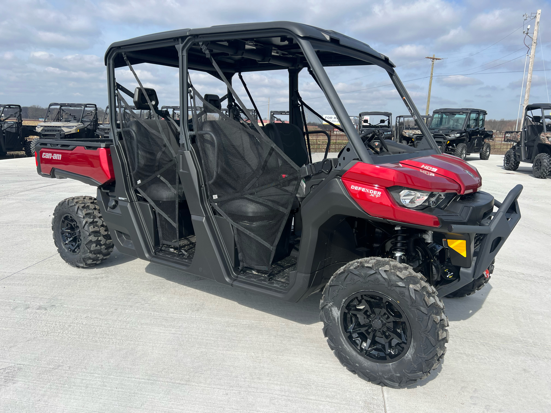 2024 Can-Am Defender MAX XT HD9 in Clinton, Missouri - Photo 5