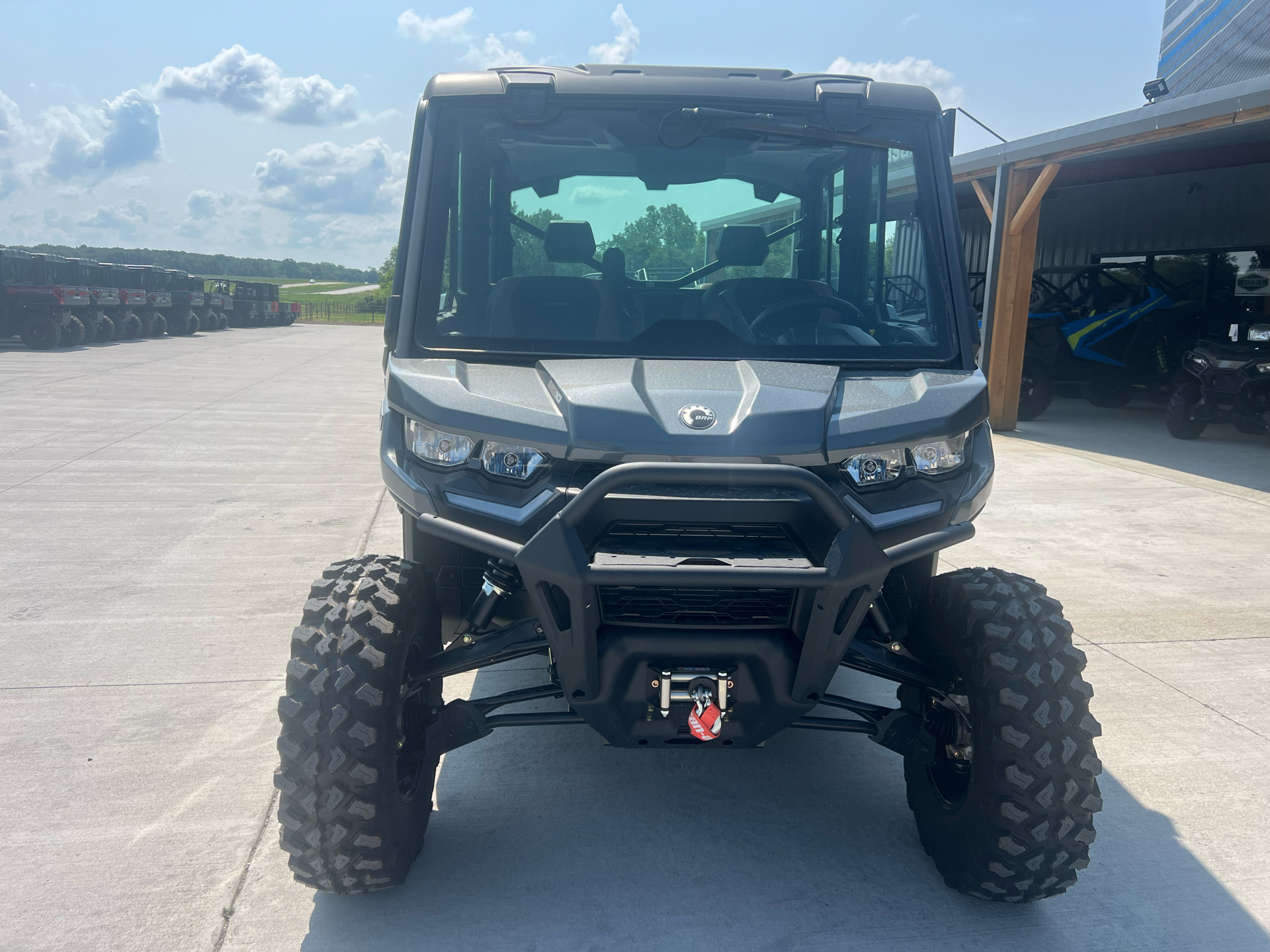 2024 Can-Am Defender MAX Limited in Clinton, Missouri - Photo 6