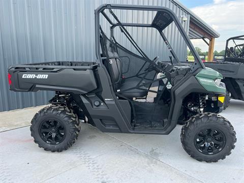 2023 Can-Am Defender DPS HD10 in Clinton, Missouri - Photo 2