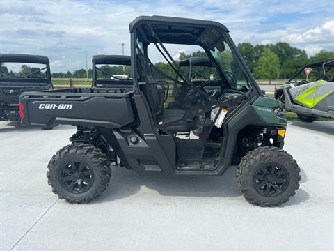 2023 Can-Am Defender DPS HD10 in Clinton, Missouri - Photo 2