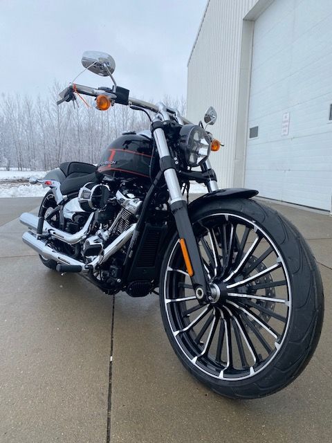 2023 Harley-Davidson Breakout® in Waterloo, Iowa - Photo 2
