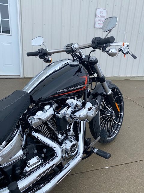 2023 Harley-Davidson Breakout® in Waterloo, Iowa - Photo 4