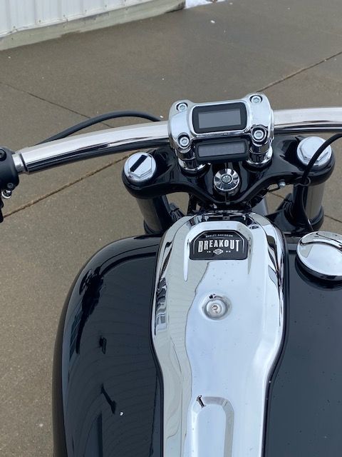 2023 Harley-Davidson Breakout® in Waterloo, Iowa - Photo 5