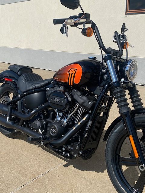 2023 Harley-Davidson Street Bob® 114 in Waterloo, Iowa - Photo 3