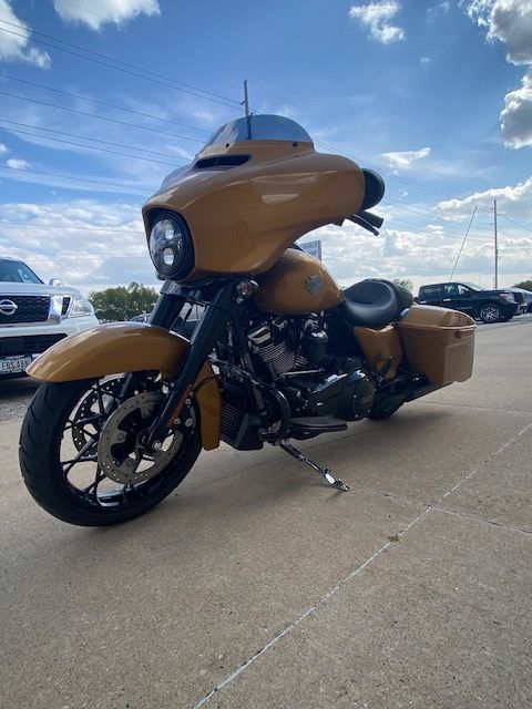2023 Harley-Davidson Street Glide® Special in Waterloo, Iowa - Photo 7
