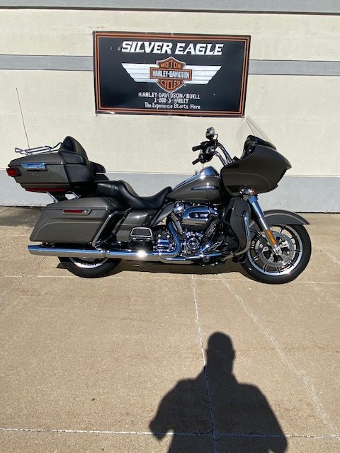 2018 Harley-Davidson Road Glide® Ultra in Waterloo, Iowa - Photo 1