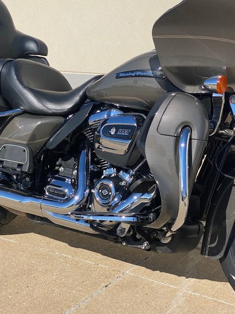 2018 Harley-Davidson Road Glide® Ultra in Waterloo, Iowa - Photo 3