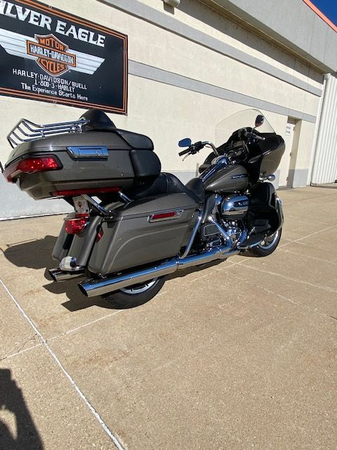 2018 Harley-Davidson Road Glide® Ultra in Waterloo, Iowa - Photo 4