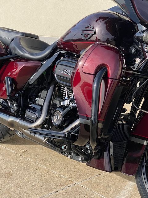 2019 Harley-Davidson CVO™ Street Glide® in Waterloo, Iowa - Photo 3