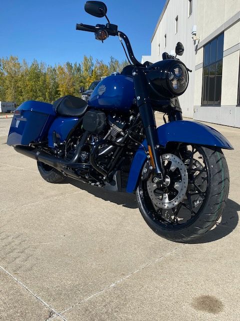 2023 Harley-Davidson Road King® Special in Waterloo, Iowa - Photo 2