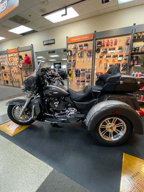 2023 Harley-Davidson Tri Glide® Ultra in Waterloo, Iowa - Photo 4